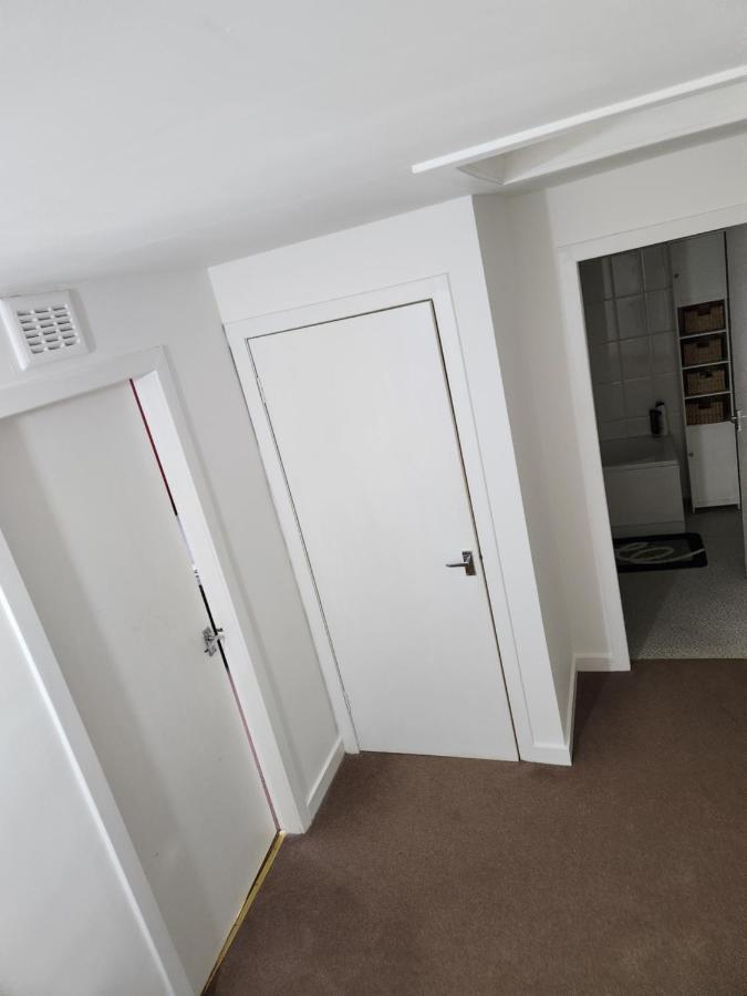 No 11 3 Bed Serviced Appartment Town Centre ガーバン エクステリア 写真